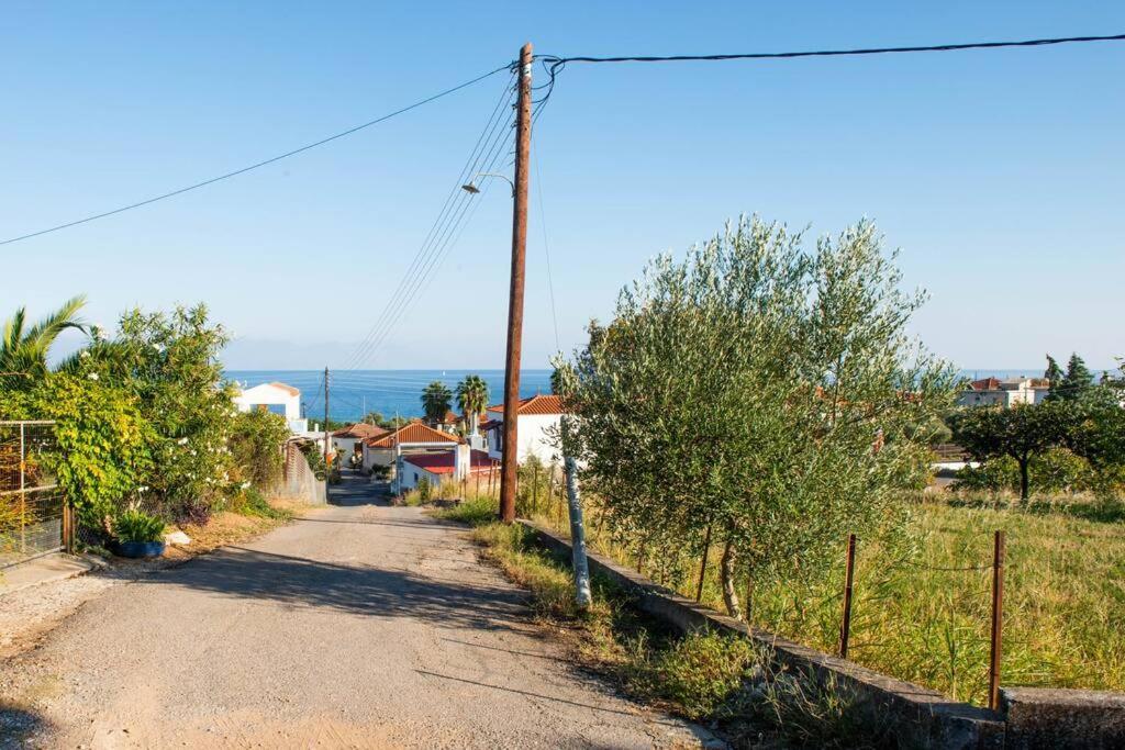 Όμορφο Παραθασυγκρότημα Ενοικιαζόμενων Καταλυμάτων Ως Ολόκληρος Χώρος - Chrani, Ελλάδαλάσσιο Διαμέρισμα מראה חיצוני תמונה